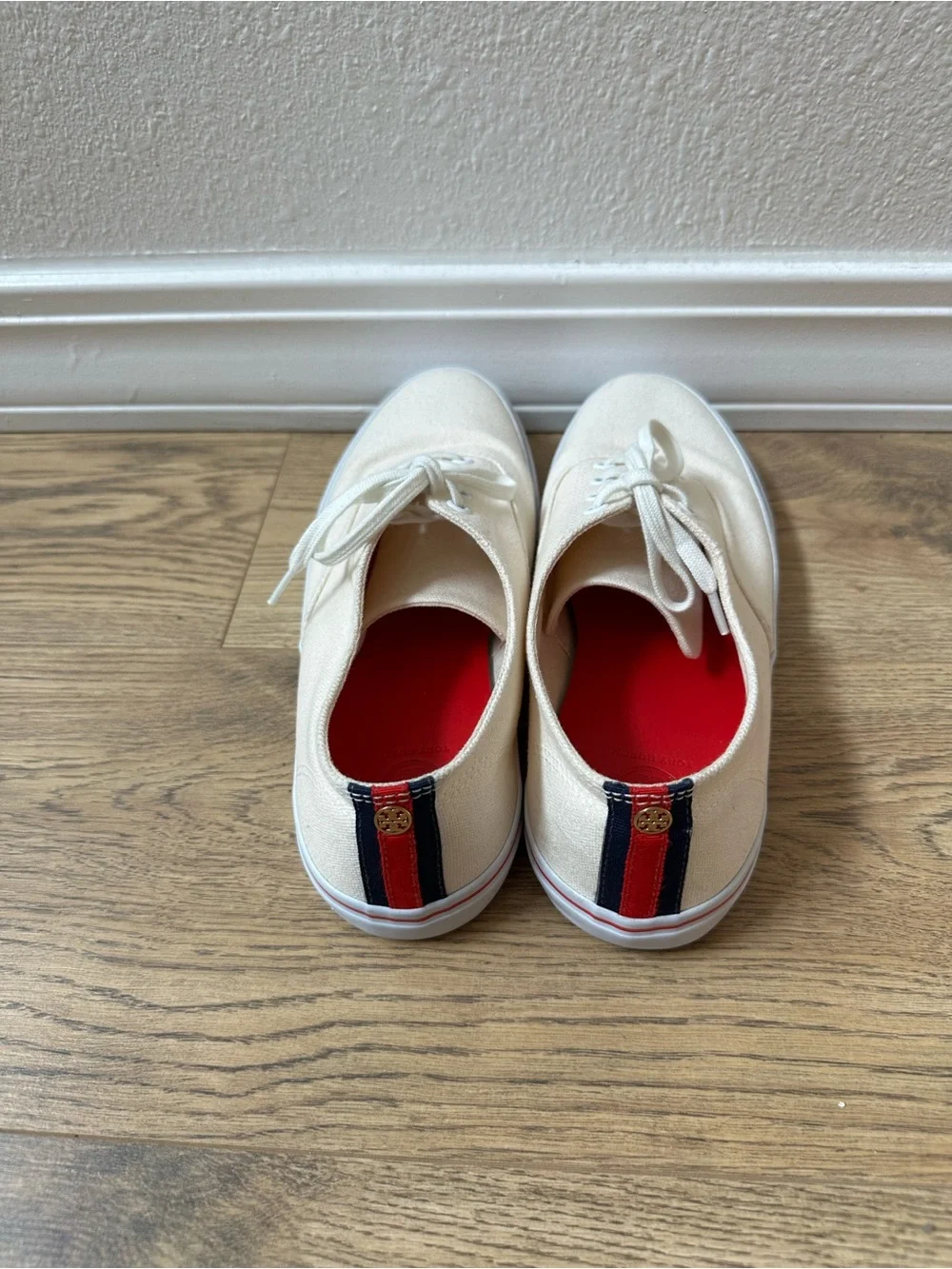 Tory Burch Classic Canvas Low-Top Sneakers Off-White